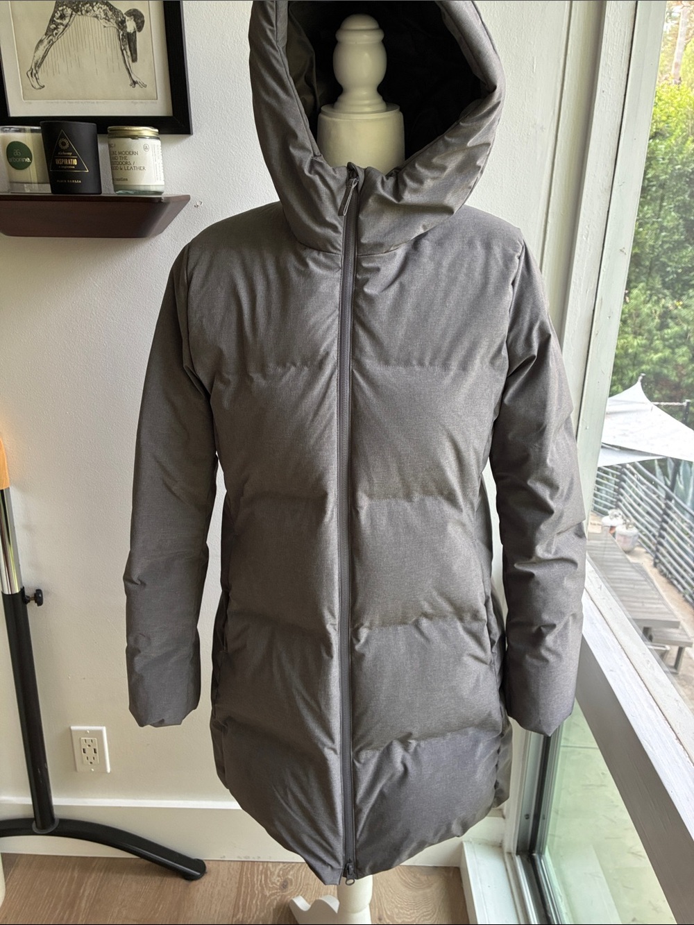 Uniqlo Women's Hooded Long Puffer Coat in Charcoal